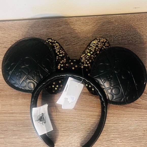 Walt Disney World 50th Anniversary Minnie Mouse Ear Headband for Adults - Picture 2 of 2
